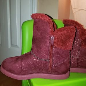 Girls boots